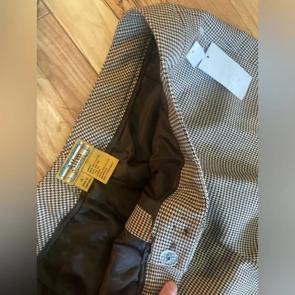 Allen by Allen Schwartz 2 pc suit womens 14 NWT Carmel/brown gold sequence on